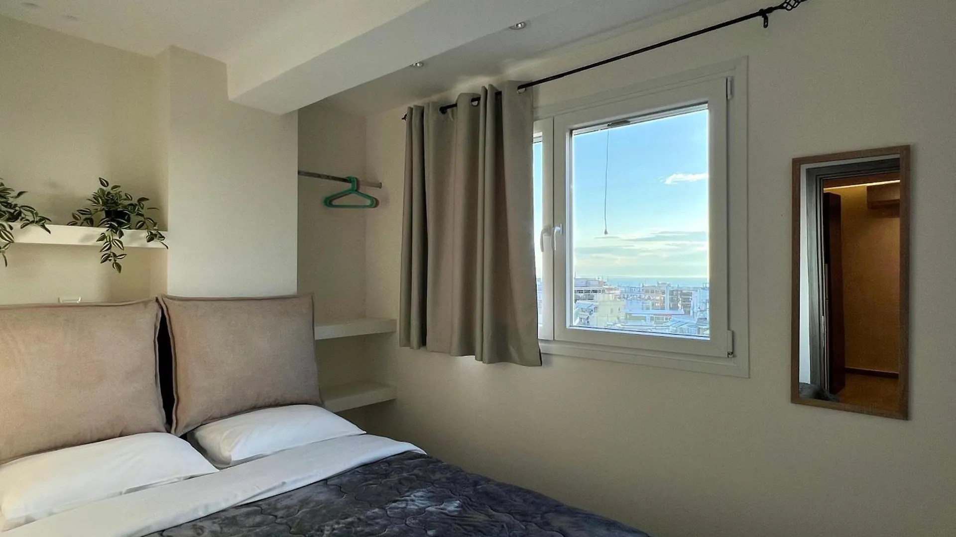 180° Rooftop View Thessaloniki